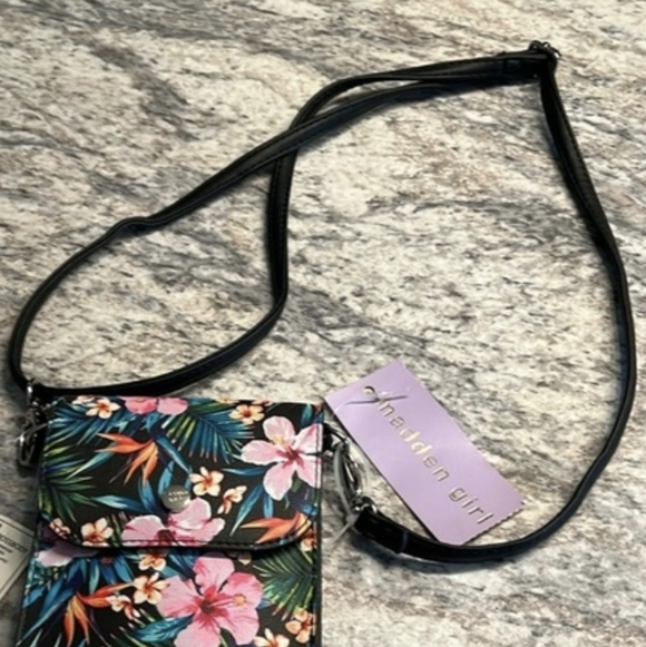 Madden Girl Cell Phone Crossbody Bag - Picture 14 of 16